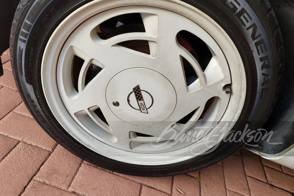 1988 Chevrolet Corvette C4 - Image 12 of 31