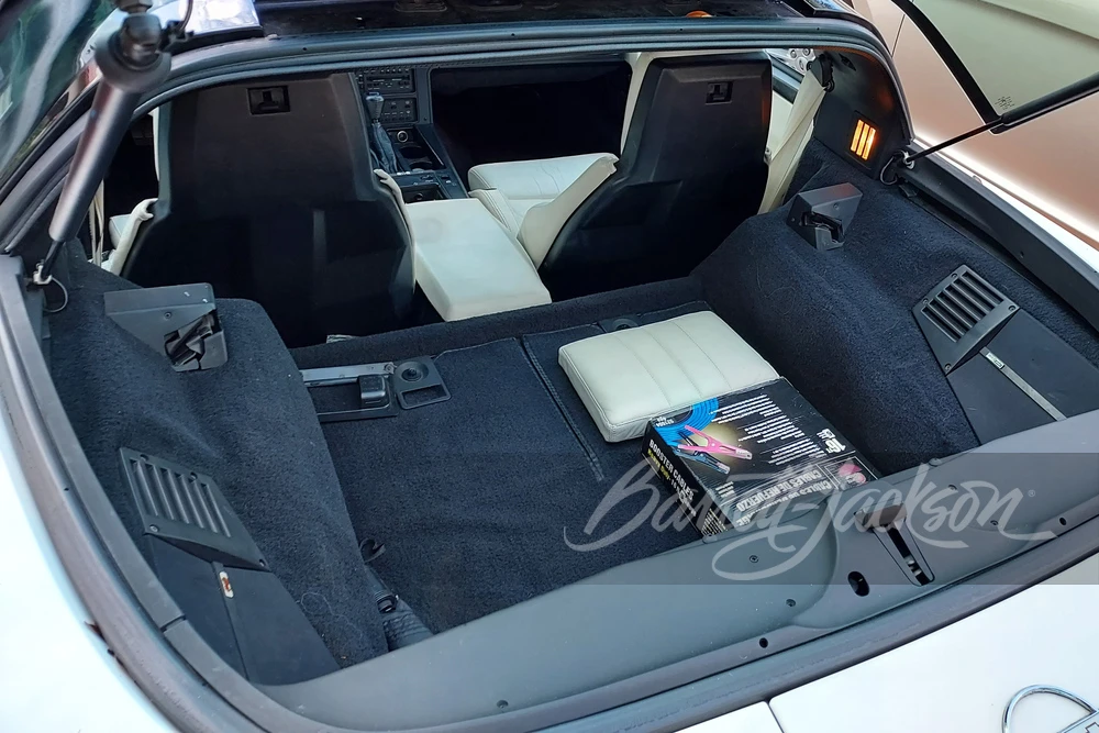 1988 Chevrolet Corvette C4 - Image 25 of 31