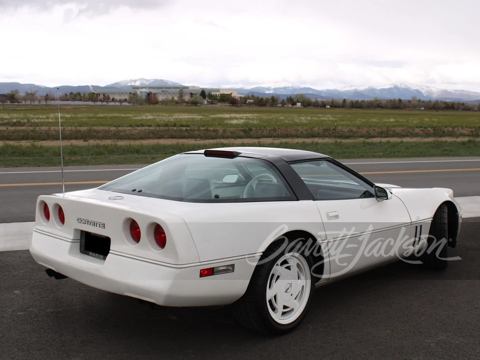 1988 Chevrolet Corvette C4 - Image 3 of 31