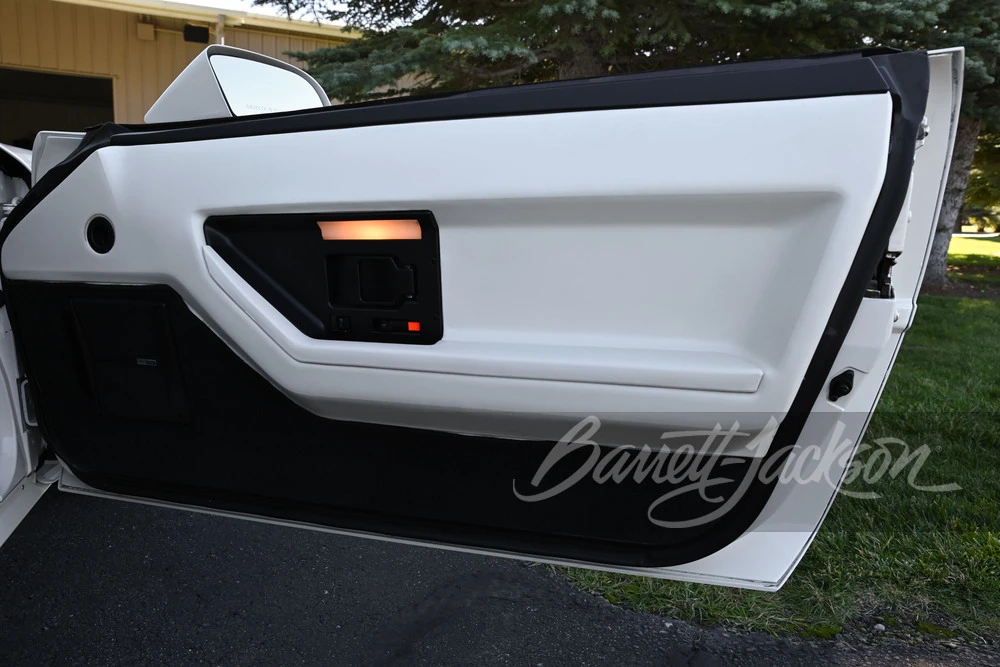 1988 Chevrolet Corvette C4 - Image 19 of 31