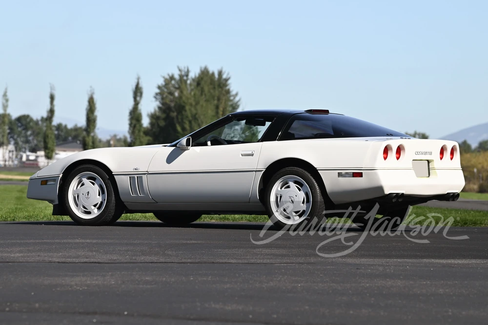 1988 Chevrolet Corvette C4 - Image 22 of 31