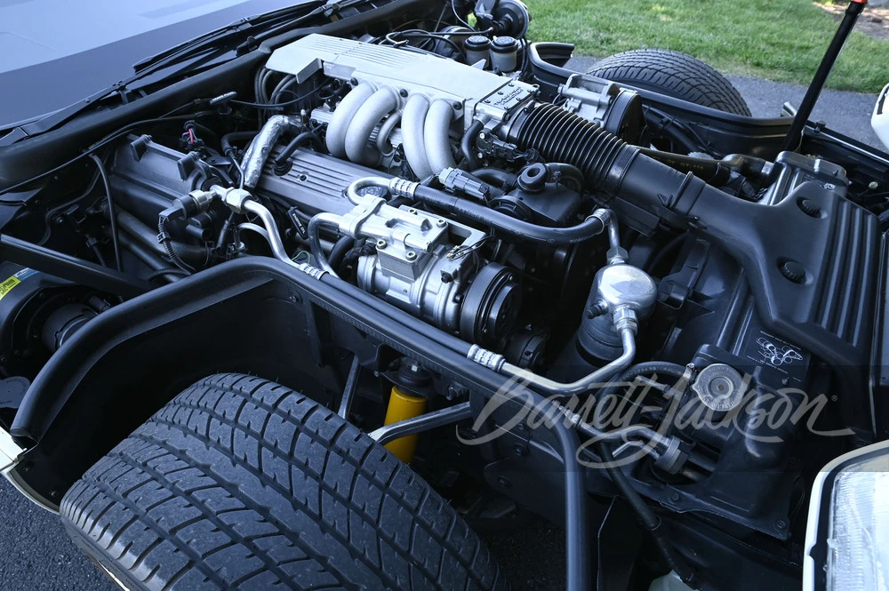 1988 Chevrolet Corvette C4 - Image 13 of 31