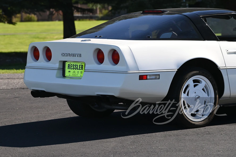 1988 Chevrolet Corvette C4 - Image 11 of 31