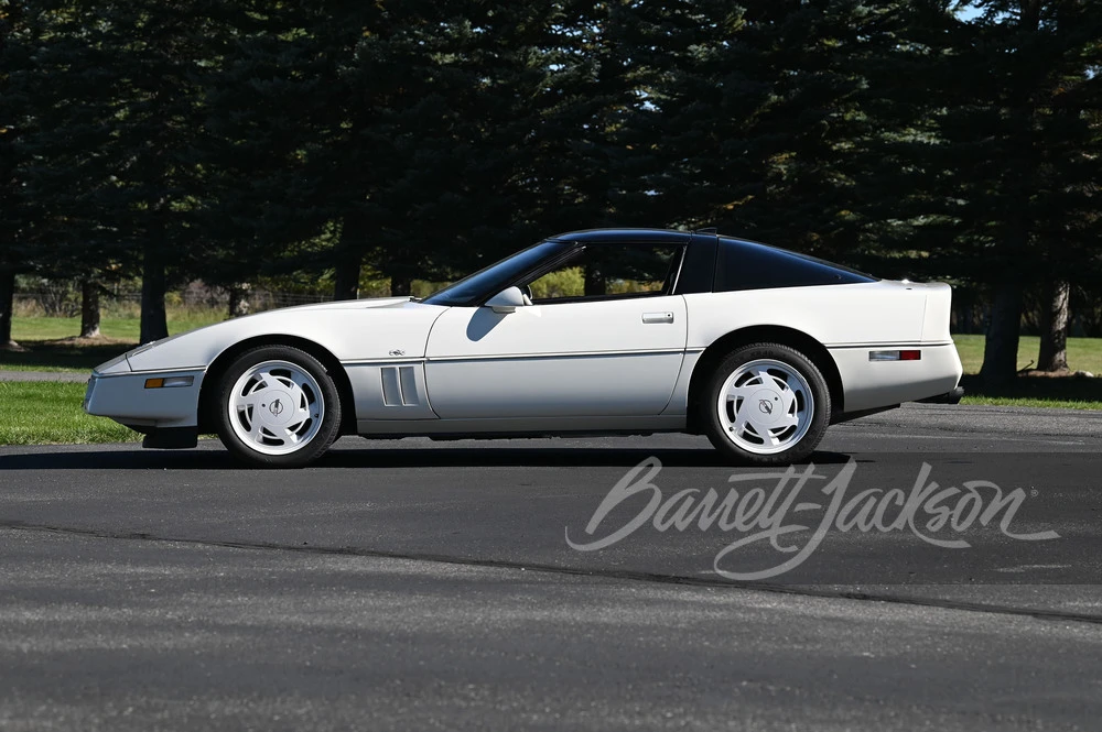 1988 Chevrolet Corvette C4 - Image 22 of 31