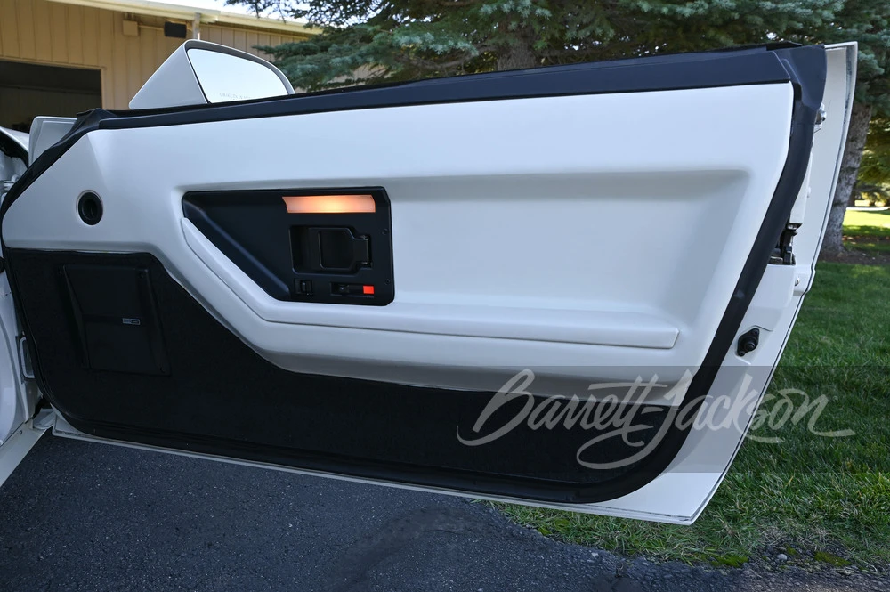1988 Chevrolet Corvette C4 - Image 28 of 31