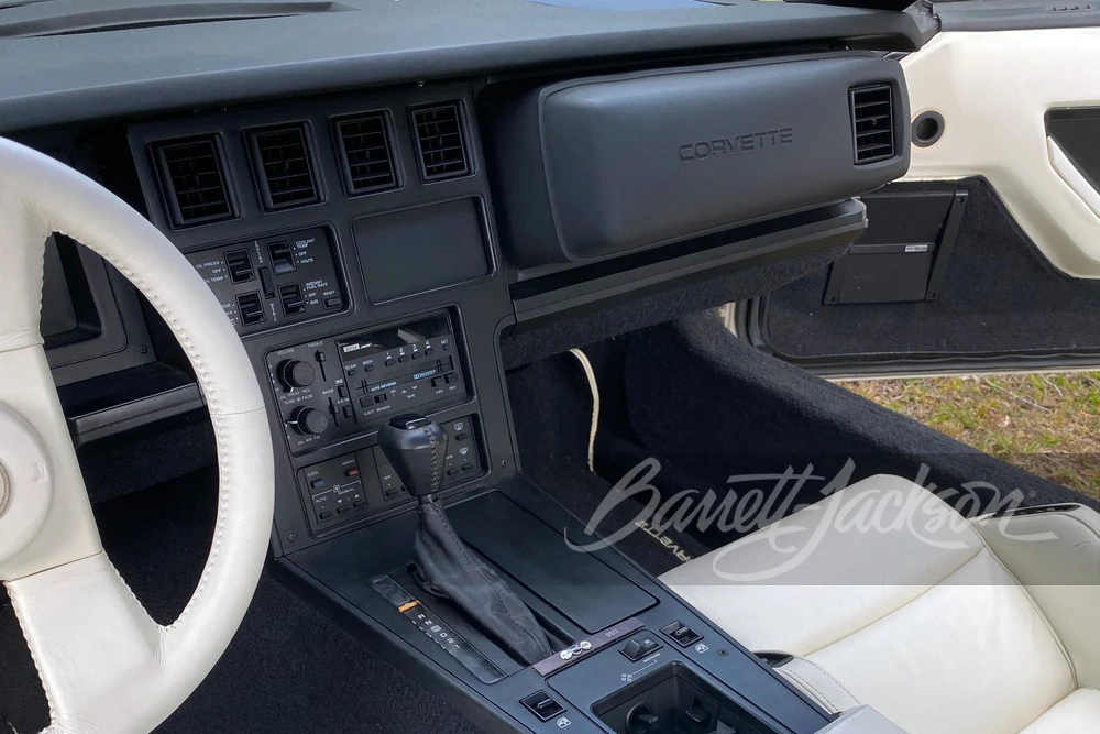 1988 Chevrolet Corvette C4 - Image 8 of 23