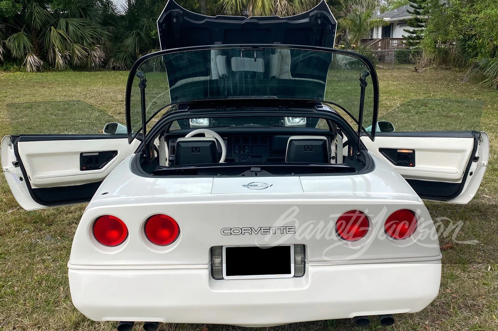 1988 Chevrolet Corvette C4 - Image 12 of 23