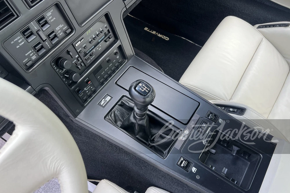 1988 Chevrolet Corvette C4 - Image 8 of 28