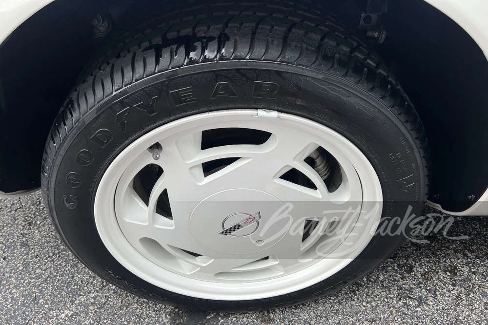 1988 Chevrolet Corvette C4 - Image 23 of 28