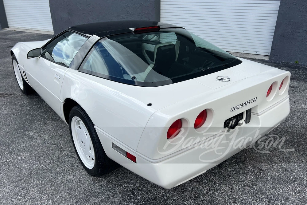 1988 Chevrolet Corvette C4 - Image 27 of 28