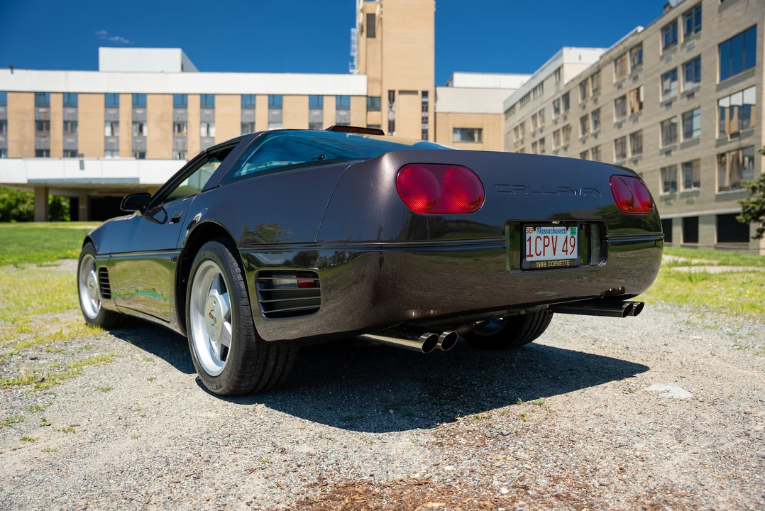 1988 Chevrolet Corvette C4 - Image 18 of 31