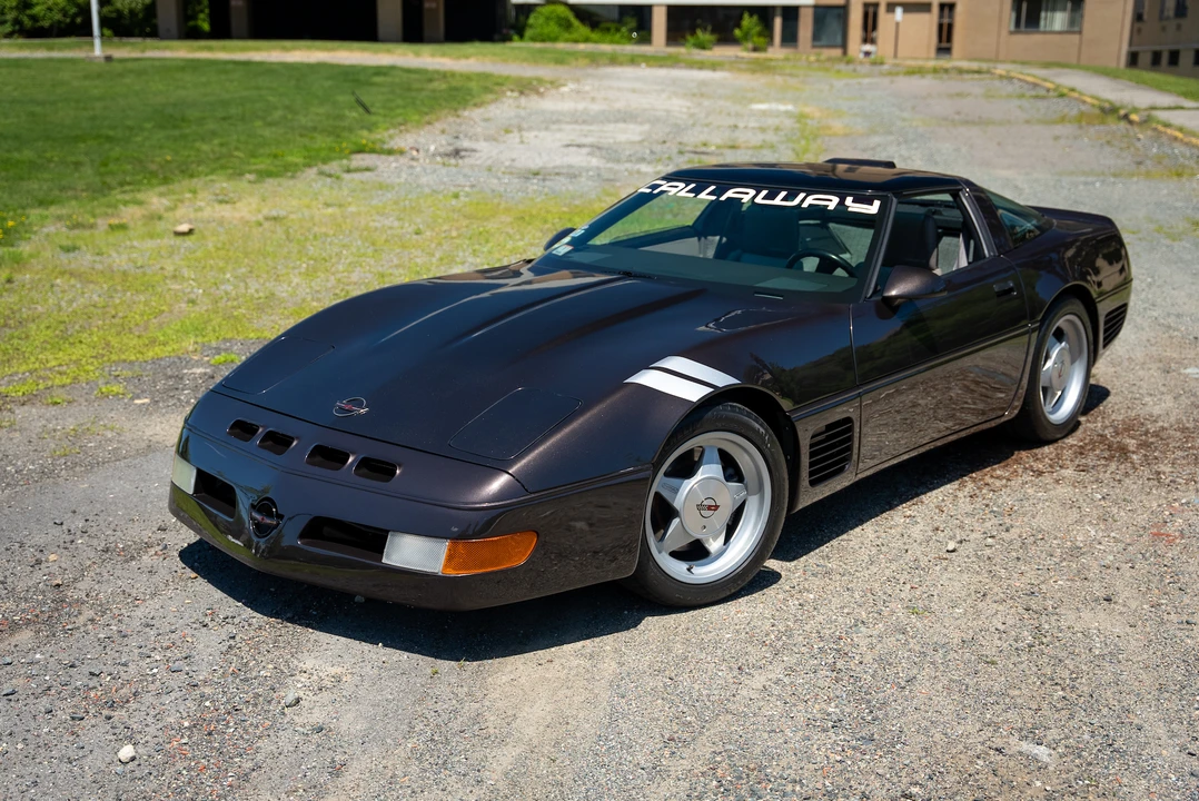1988 Chevrolet Corvette C4 - Image 16 of 31