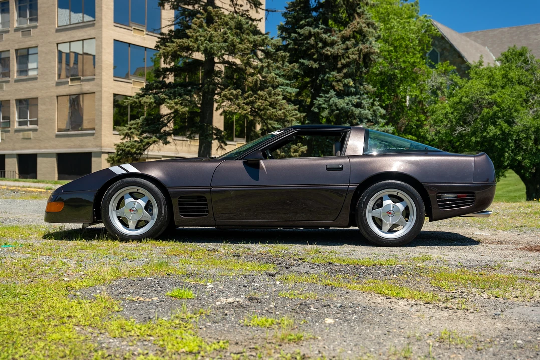 1988 Chevrolet Corvette C4 - Image 20 of 31