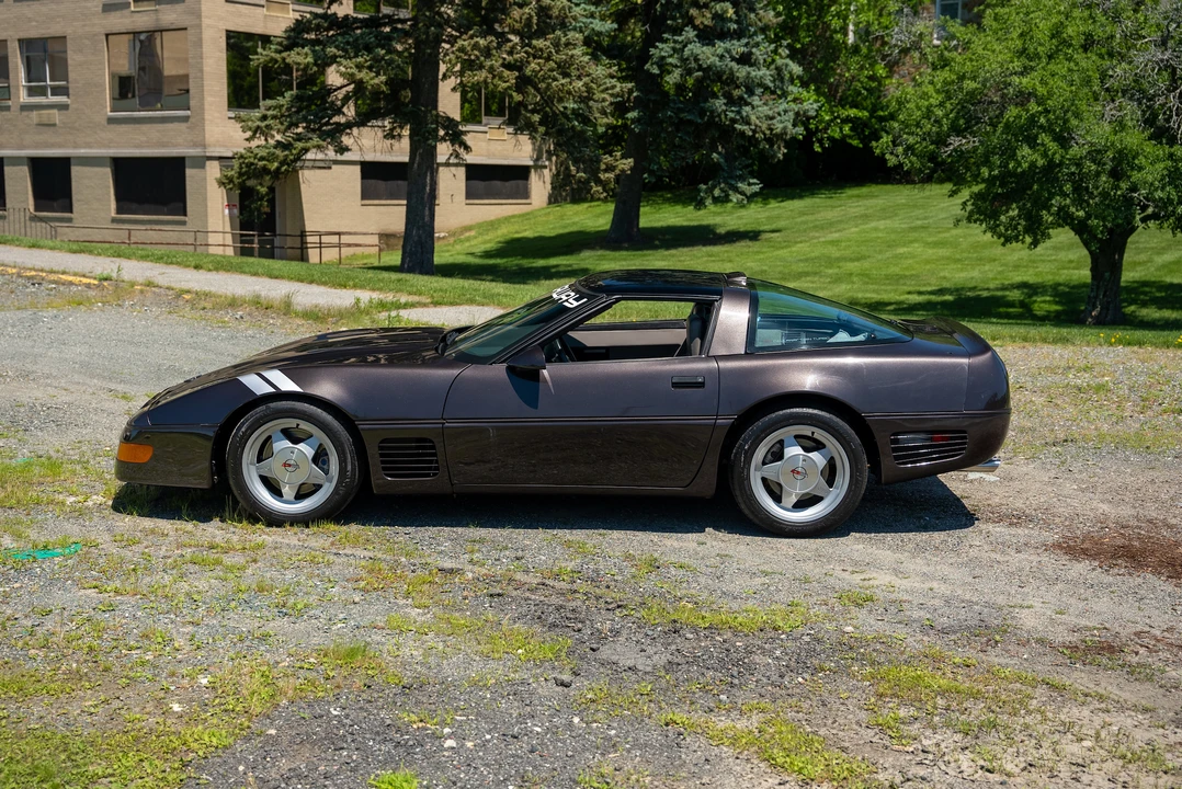 1988 Chevrolet Corvette C4 - Image 6 of 31