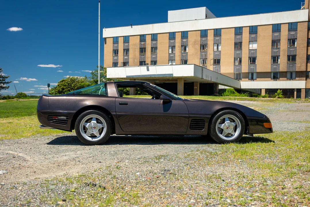 1988 Chevrolet Corvette C4 - Image 10 of 31