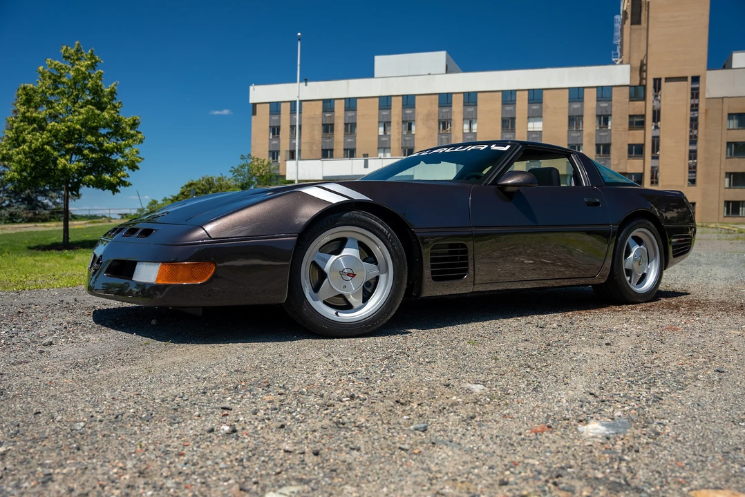 1988 Chevrolet Corvette C4 - Image 19 of 31