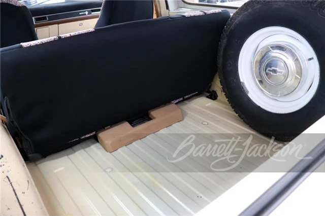 1988 Chevrolet K5 Blazer 2nd Gen - Image 11 of 12