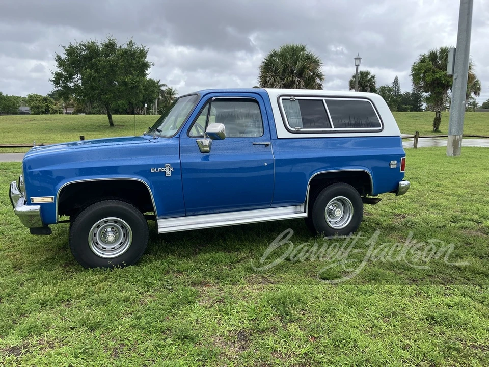 1988 Chevrolet K5 Blazer 2nd Gen - Image 9 of 20