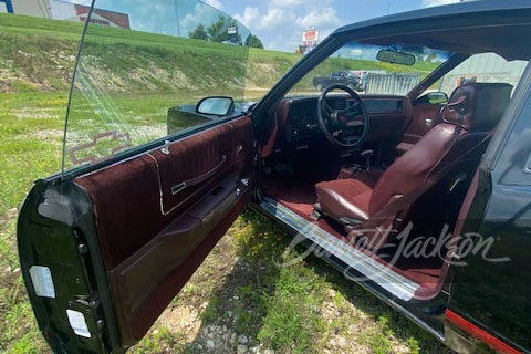 1988 Chevrolet Monte Carlo 4th Gen - Image 15 of 28