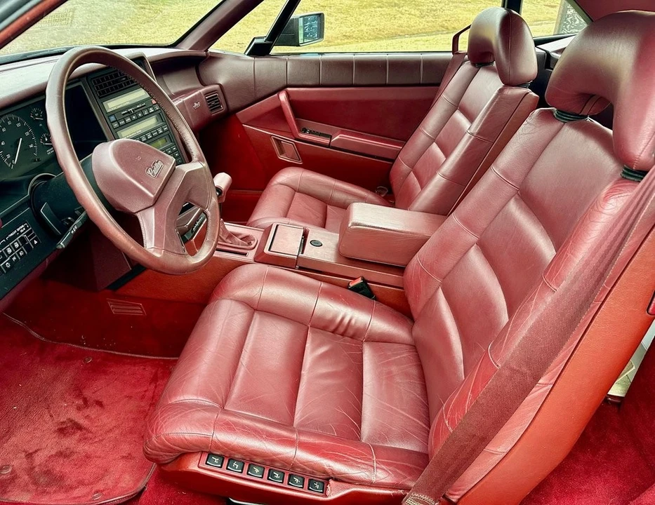 1988 Cadillac Allante - Image 26 of 31