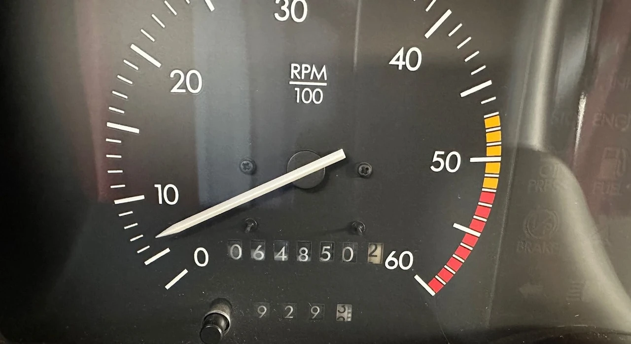 1988 Cadillac Allante - Image 21 of 21