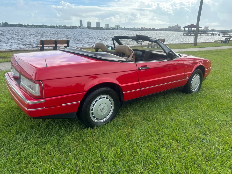 1988 Cadillac Allante - Image 6 of 21