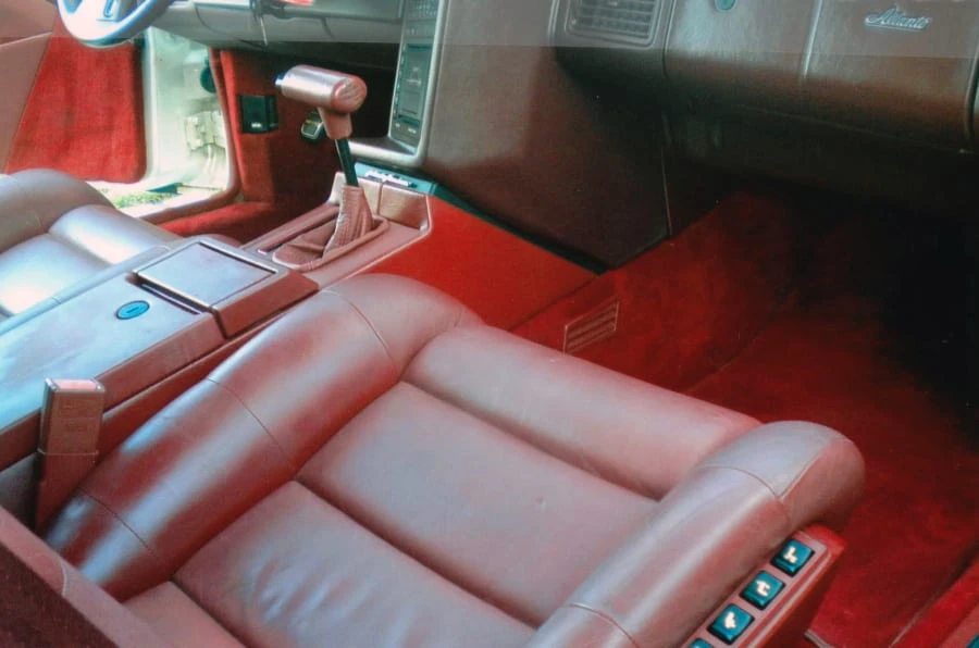 1988 Cadillac Allante - Image 5 of 8