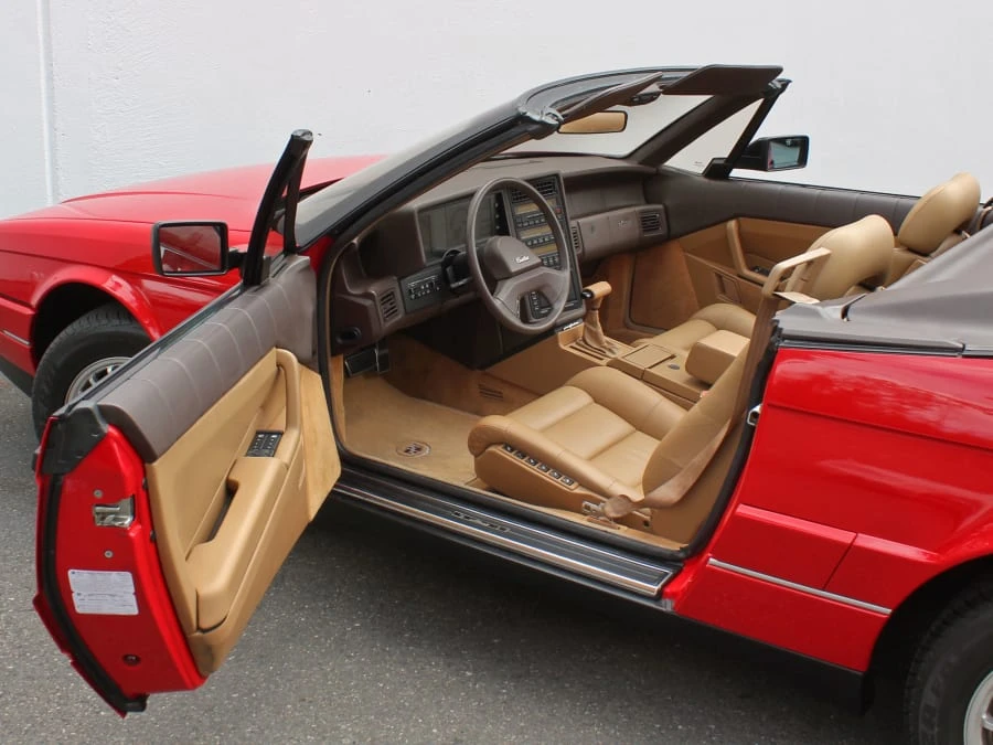 1988 Cadillac Allante - Image 8 of 11