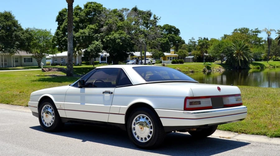 1988 Cadillac Allante - Image 5 of 10