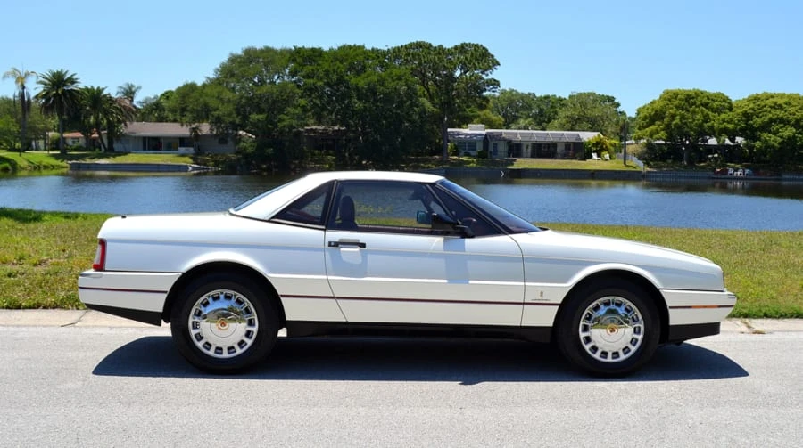 1988 Cadillac Allante - Image 6 of 10