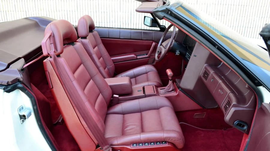 1988 Cadillac Allante - Image 8 of 10