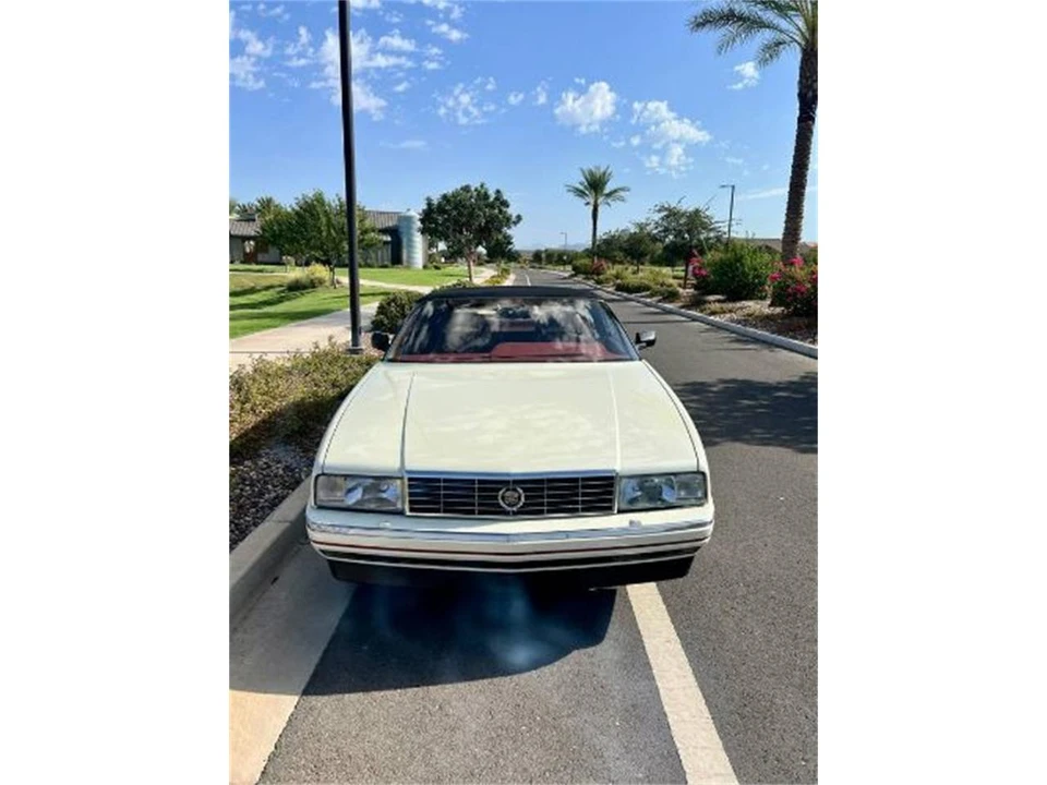 1988 Cadillac Allante - Image 6 of 12