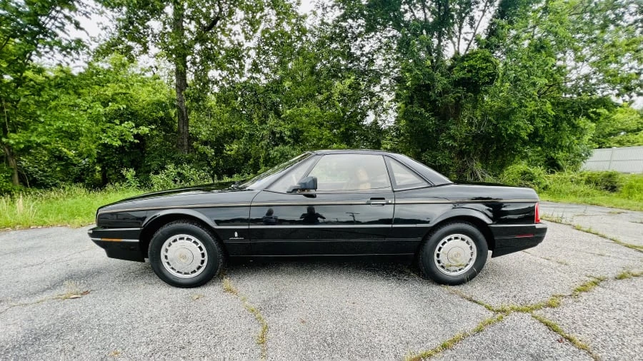 1988 Cadillac Allante - Image 2 of 6
