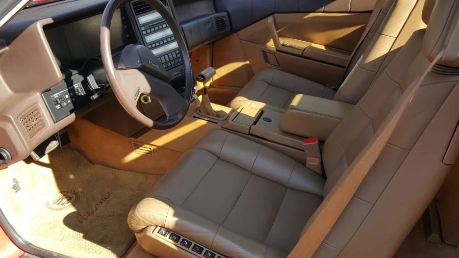 1988 Cadillac Allante - Image 5 of 10