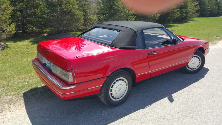1988 Cadillac Allante - Image 9 of 10