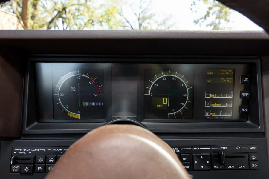 1988 Cadillac Allante - Image 16 of 31