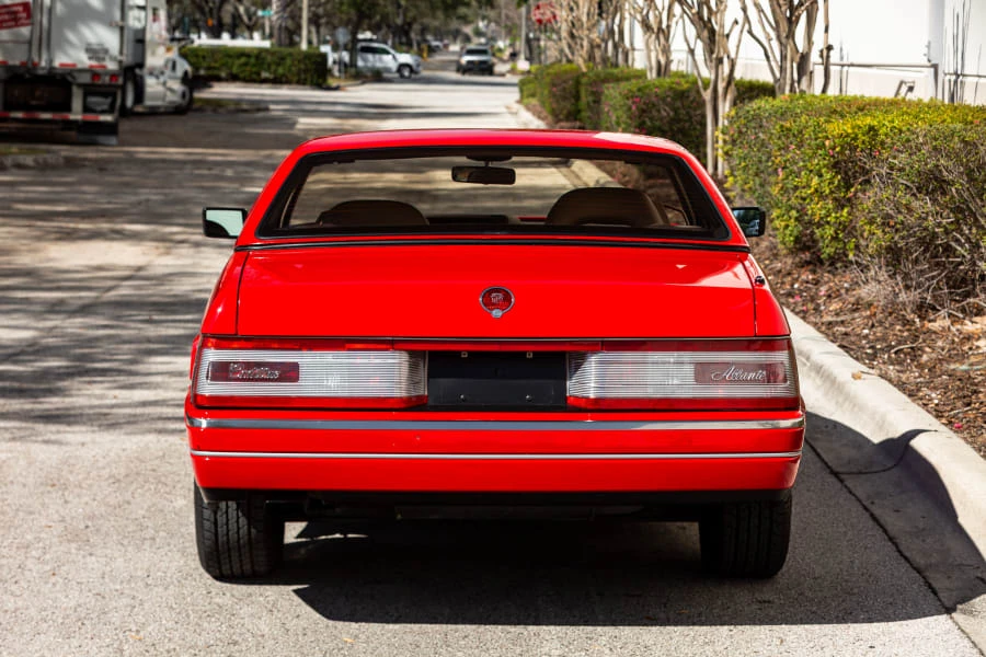 1988 Cadillac Allante - Image 4 of 31
