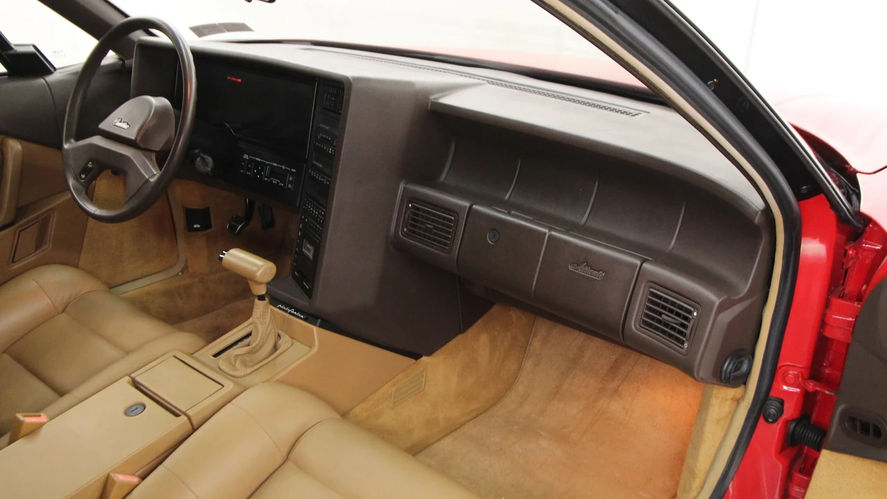 1988 Cadillac Allante - Image 7 of 31