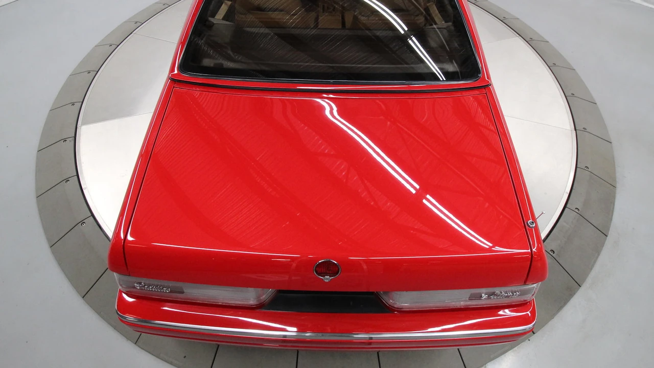 1988 Cadillac Allante - Image 31 of 31