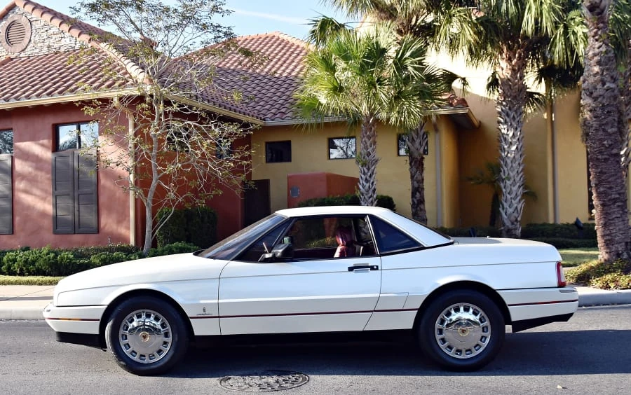 1988 Cadillac Allante - Image 2 of 11