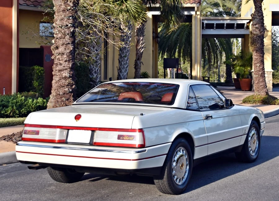 1988 Cadillac Allante - Image 3 of 11