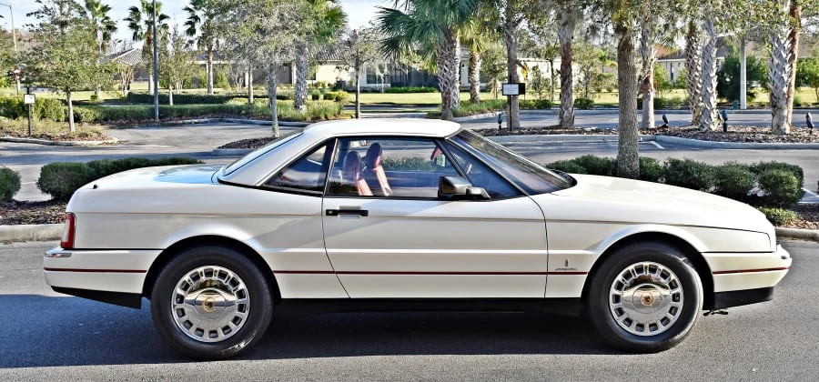 1988 Cadillac Allante - Image 9 of 11