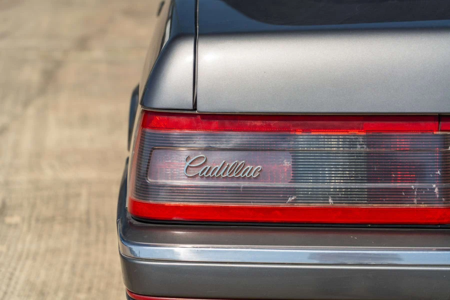 1988 Cadillac Allante - Image 11 of 20
