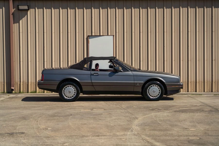 1988 Cadillac Allante - Image 2 of 20