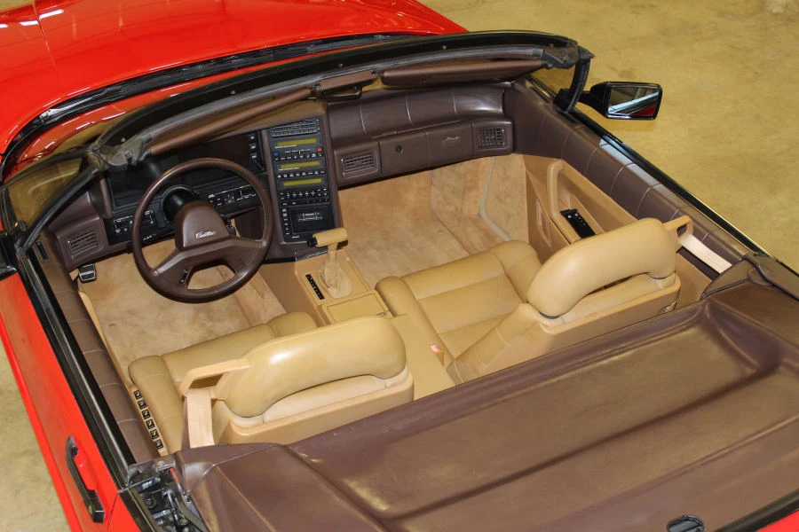 1988 Cadillac Allante - Image 7 of 12