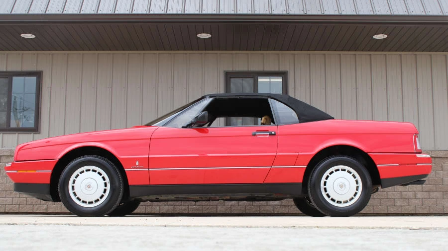 1988 Cadillac Allante - Image 12 of 12