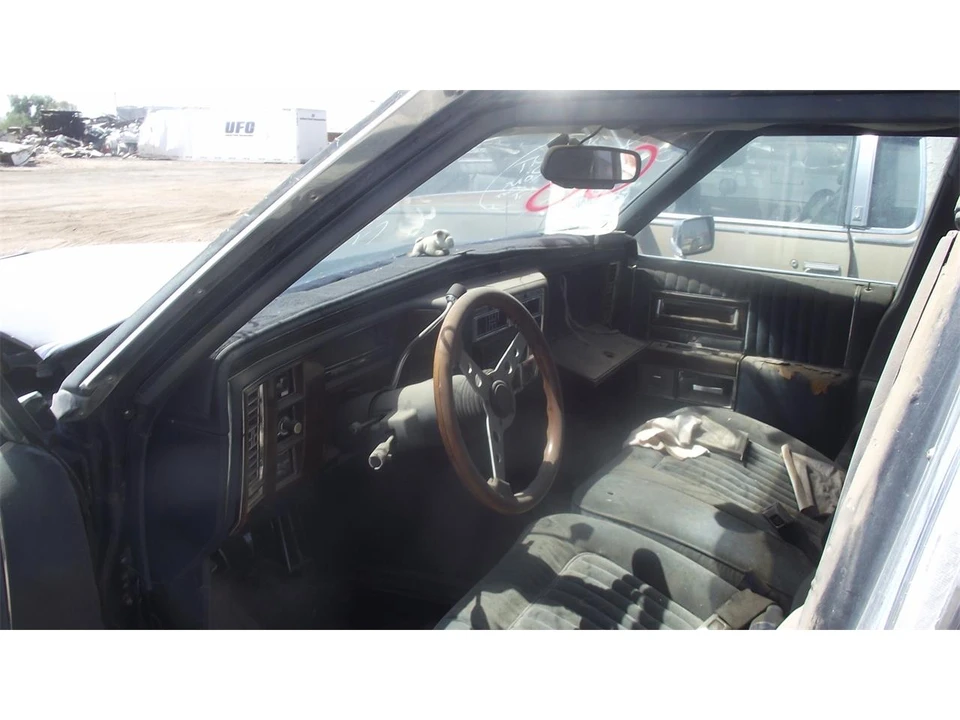 1988 Cadillac Brougham - Image 3 of 6