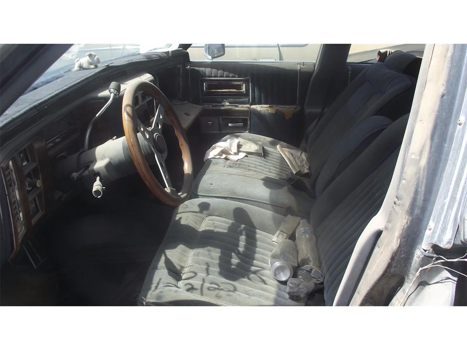 1988 Cadillac Brougham - Image 4 of 6