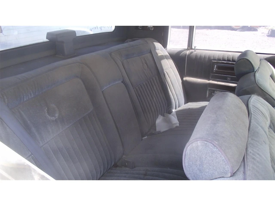 1988 Cadillac Brougham - Image 5 of 6
