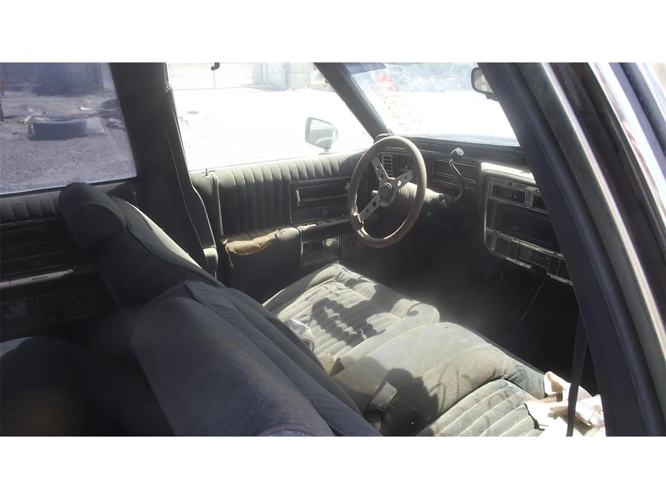 1988 Cadillac Brougham - Image 6 of 6